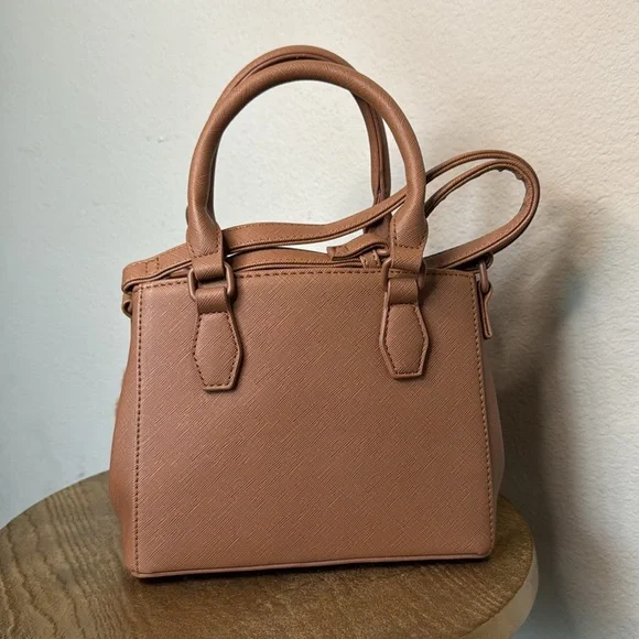 Kendall + Kylie brown mini crossbody tote bag with fuzzy coin purse, NWT - Picture 5 of 11